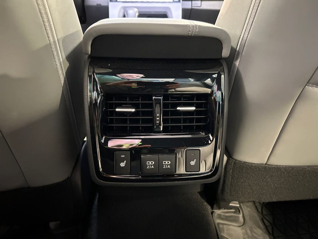 2019 Toyota AVALON HYBRID Limited