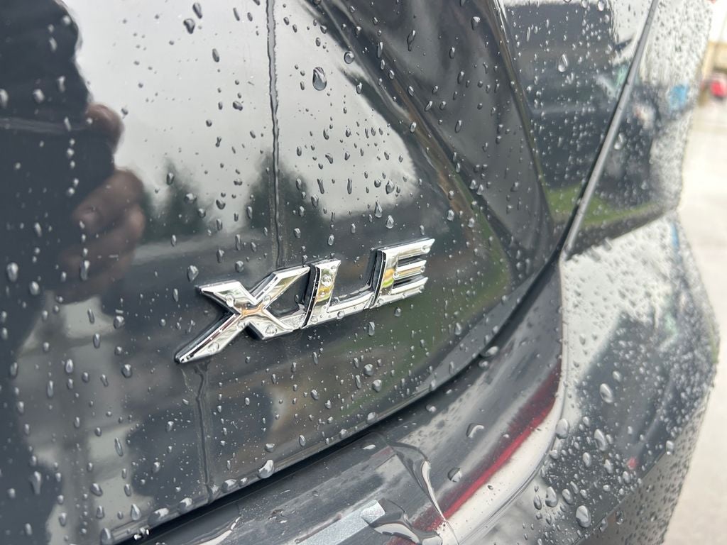 2025 Toyota CAMRY XLE