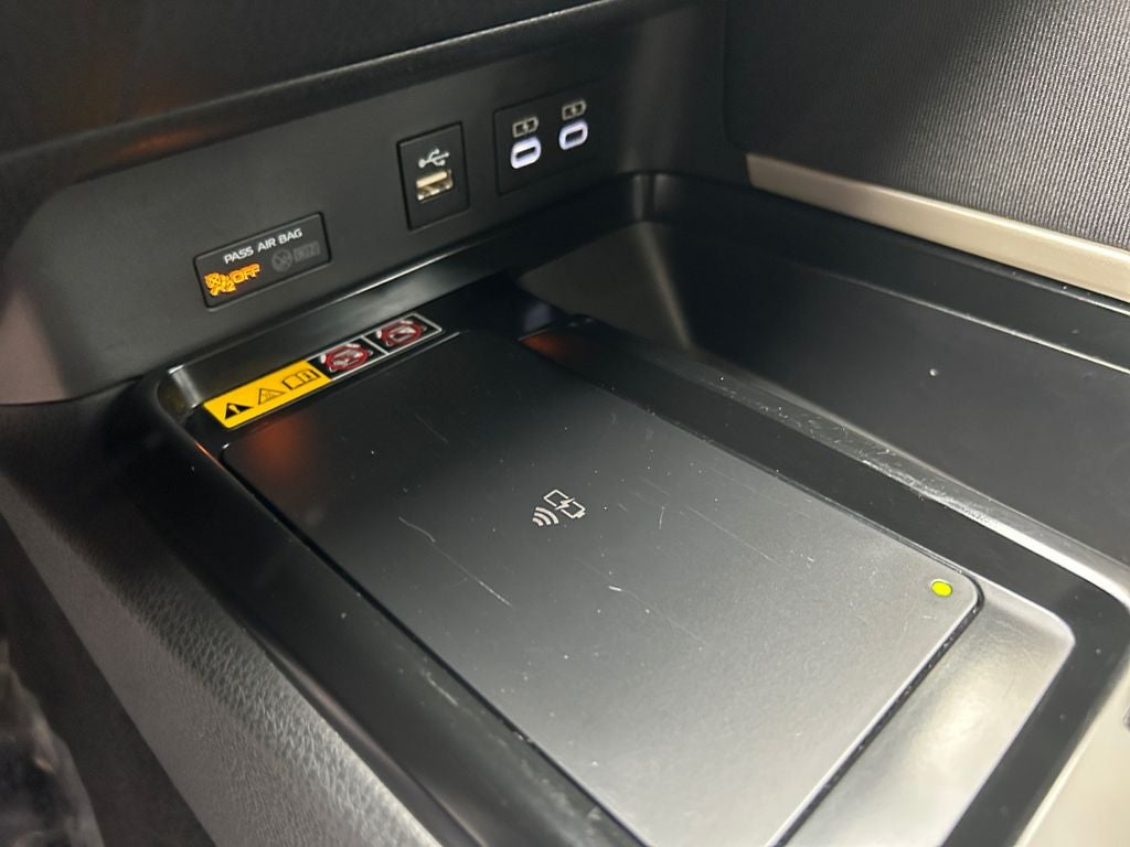 2025 Toyota CAMRY LE HYBRID