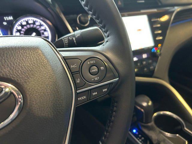 2020 Toyota CAMRY HYBRID XLE