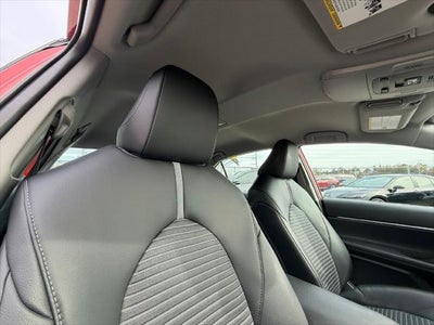 2020 Toyota Camry SE