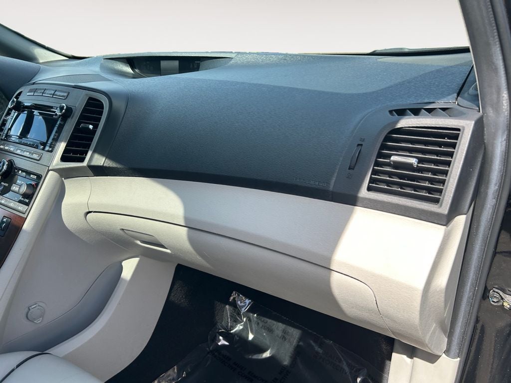 2011 Toyota VENZA Base 1 Owner/Bought here new