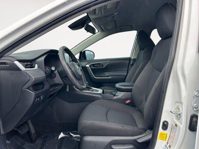 2021 Toyota RAV4 HYBRID LE 1 Owner