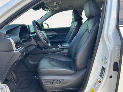 2024 Toyota GRAND HIGHLANDER XLE