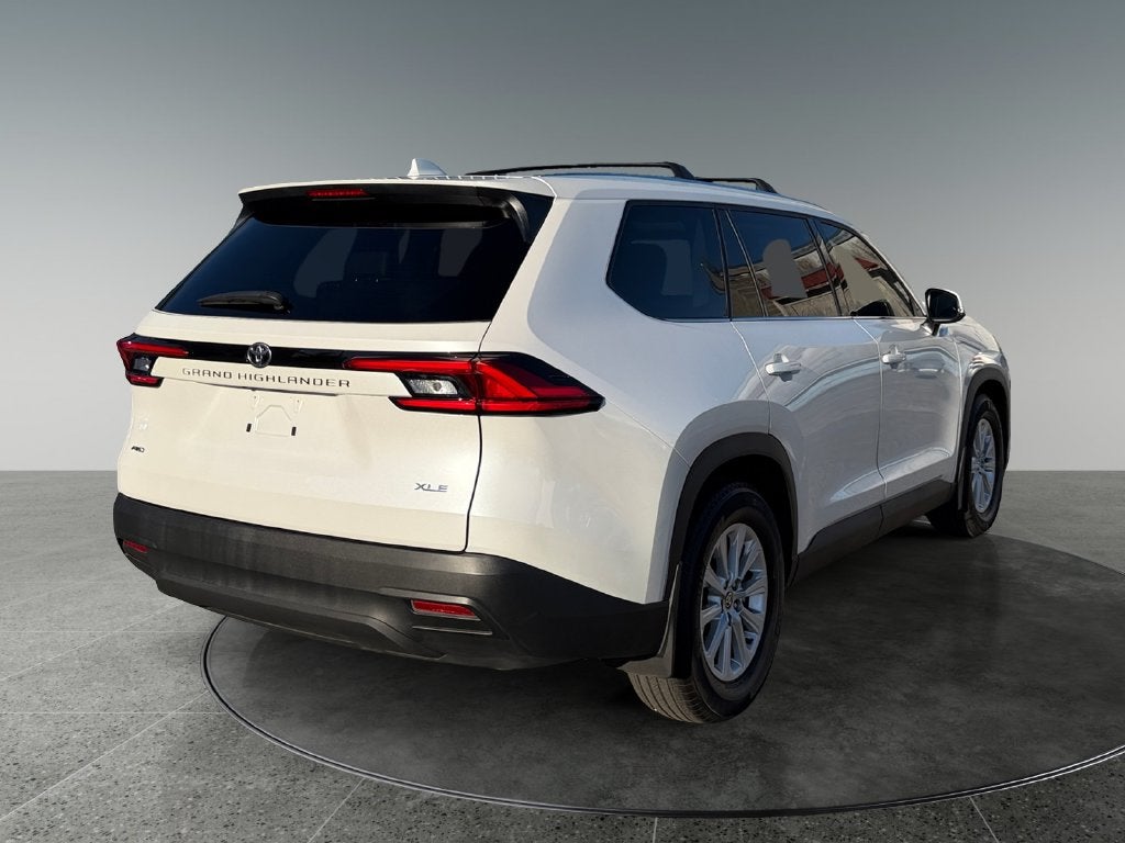 2024 Toyota Grand Highlander XLE