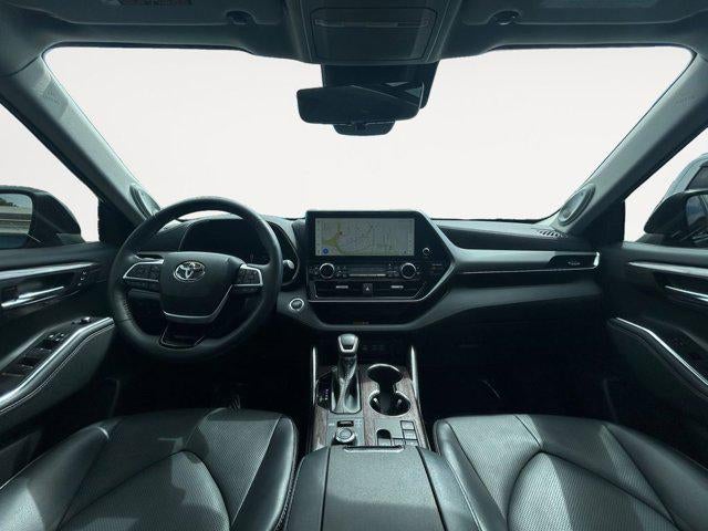 2023 Toyota HIGHLANDER Platinum 1 OWNER