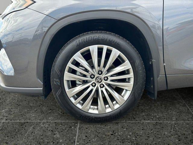 2023 Toyota HIGHLANDER Platinum 1 OWNER