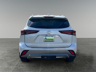 2025 Toyota HIGHLANDER Platinum