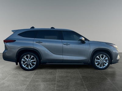 2025 Toyota Highlander Limited