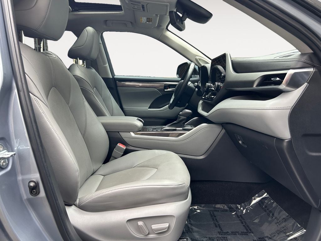 2023 Toyota HIGHLANDER HYBRD Limited