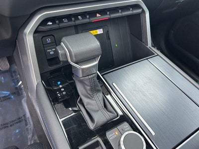 2023 Toyota TUNDRA 4X4 Platinum