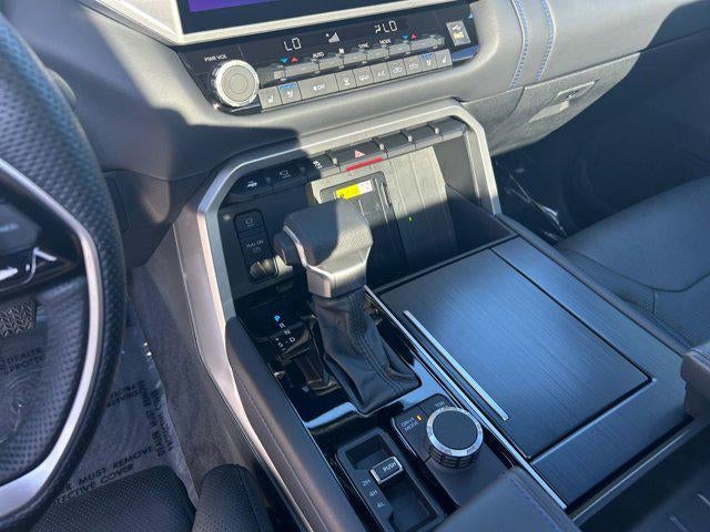 2024 Toyota TUNDRA 4X4 Platinum