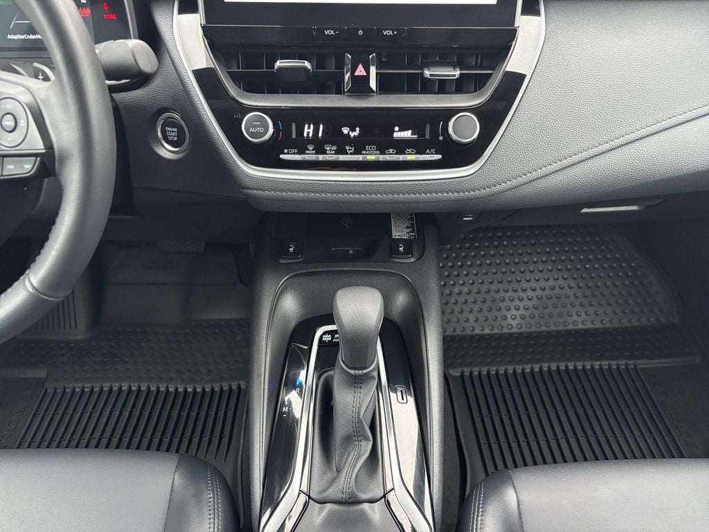 2025 Toyota COROLLA XSE