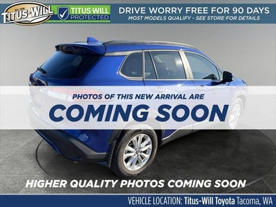 2024 Toyota Corolla Cross LE