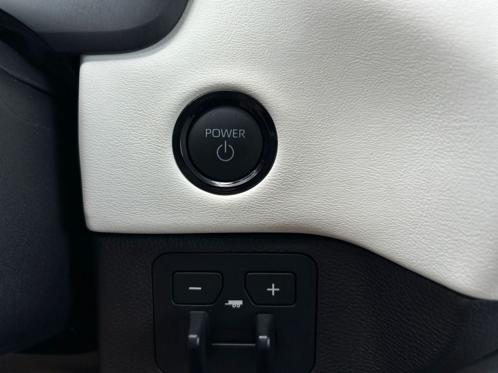 2025 Toyota SEQUOIA 4WD Capstone