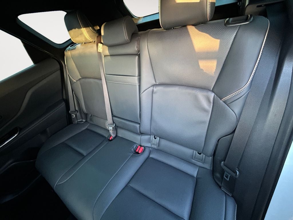 2025 Toyota Crown Signia Limited