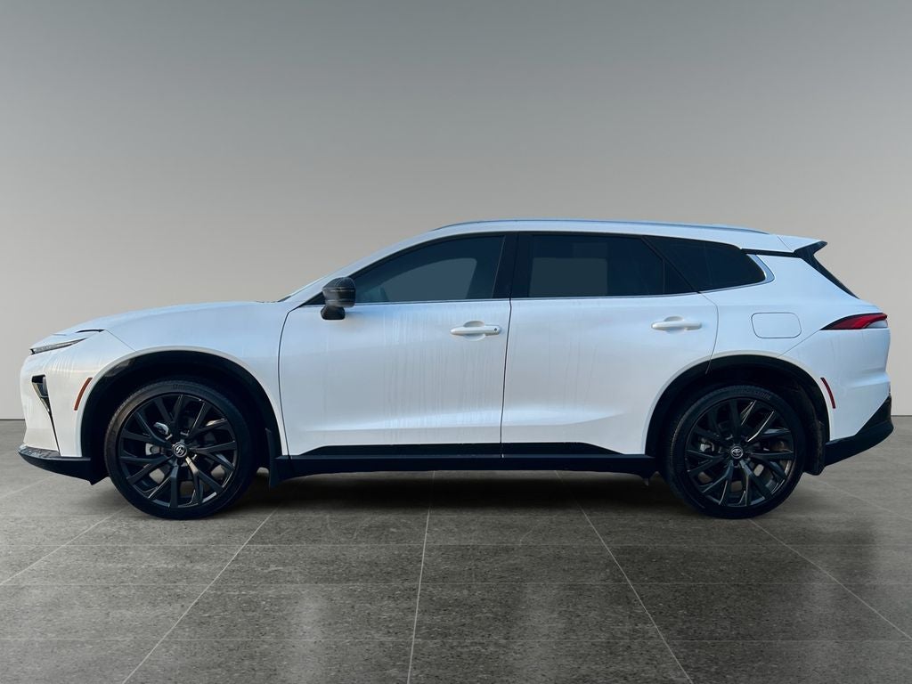 2025 Toyota Crown Signia Limited