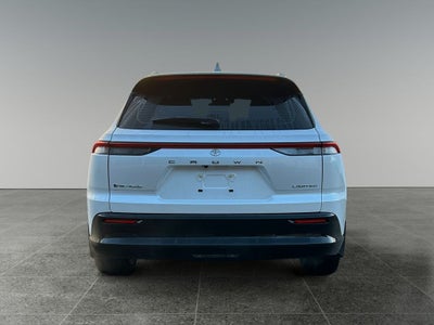 2025 Toyota Crown Signia Limited