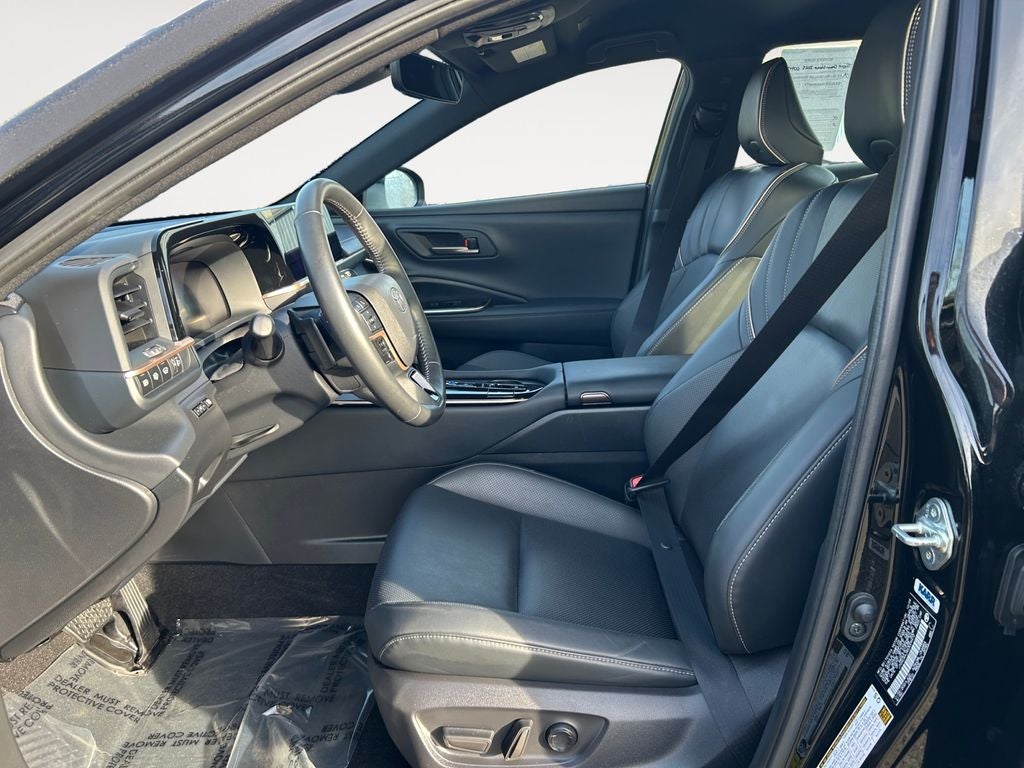 2025 Toyota Crown Signia XLE