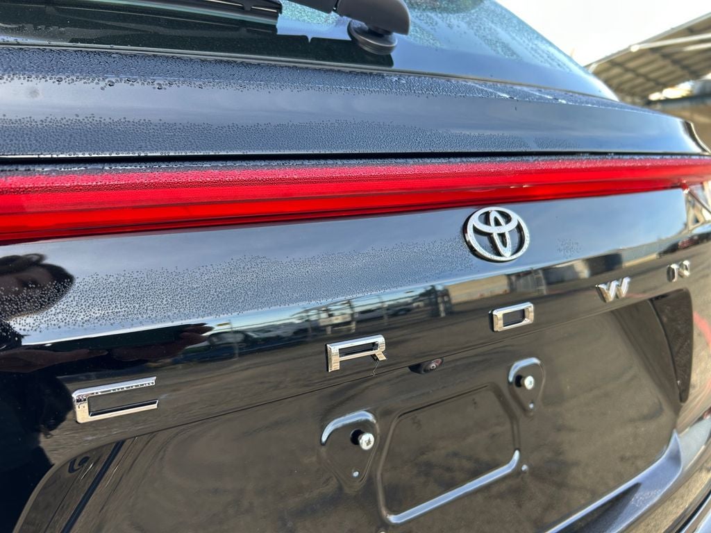 2025 Toyota Crown Signia XLE