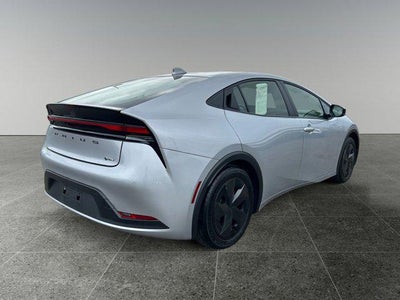 2025 Toyota PRIUS LE