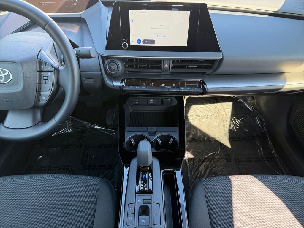 2025 Toyota Prius LE