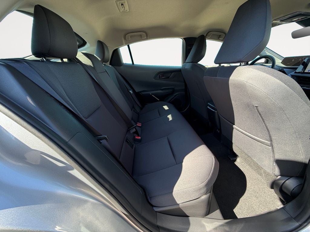 2025 Toyota Prius LE