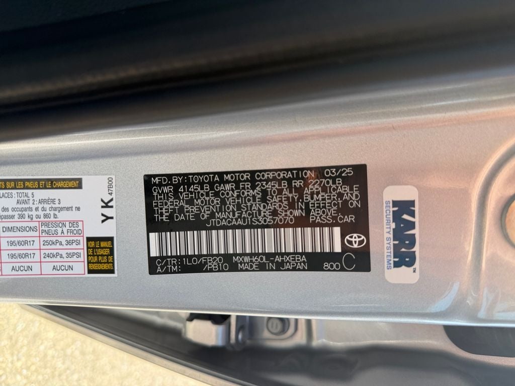 2025 Toyota Prius LE