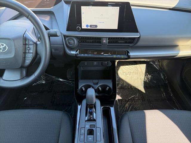2025 Toyota Prius LE