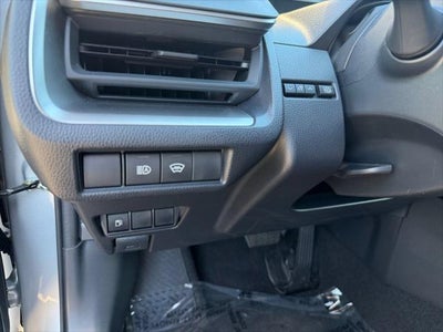 2025 Toyota Prius LE