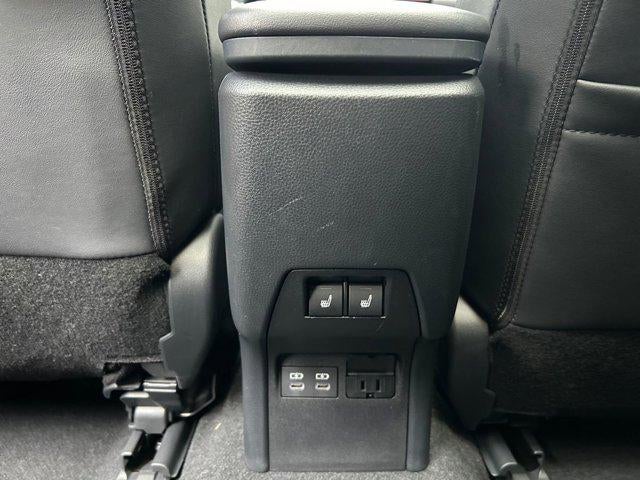 2024 Toyota PRIUS PRIME XSE Premium