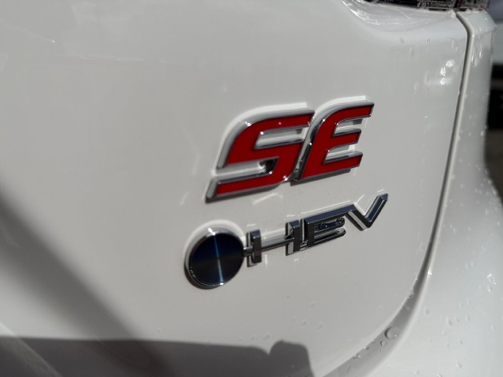 2025 Toyota Corolla Hybrid SE