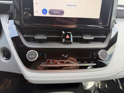 2025 Toyota Corolla Hybrid SE