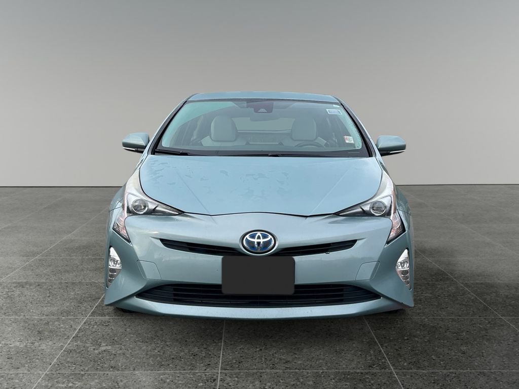 2016 Toyota Prius Three Touring