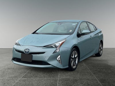 2016 Toyota Prius Three Touring