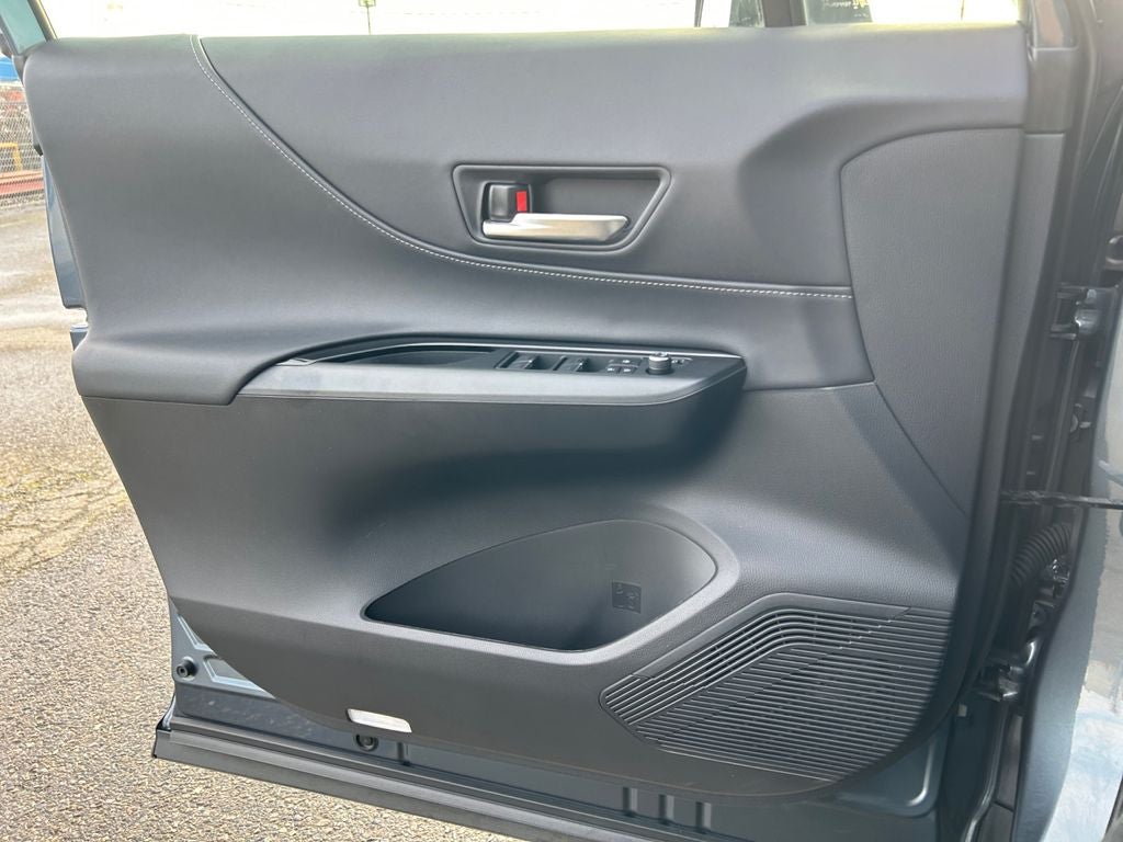 2021 Toyota Venza LE LE