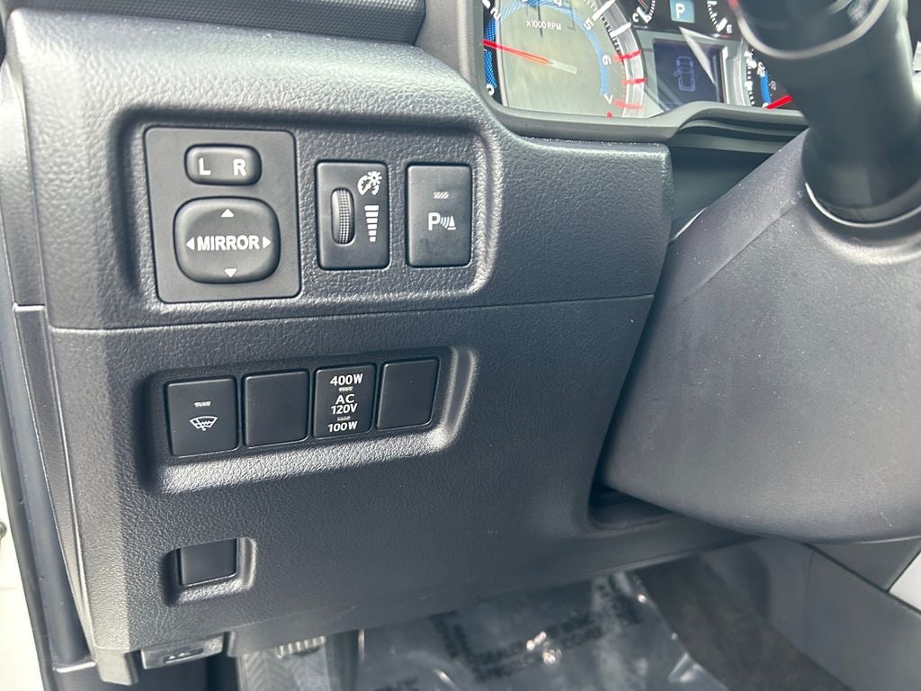 2018 Toyota 4RUNNER Limited 1 Owner