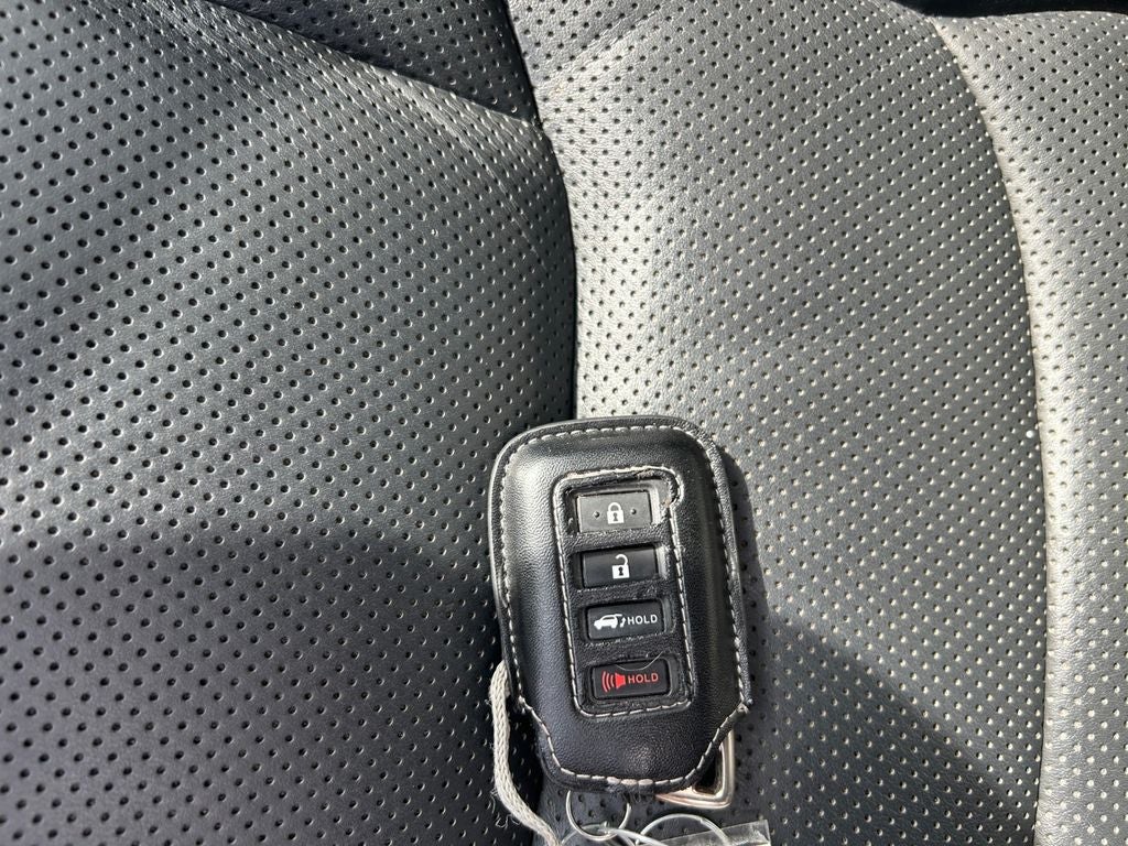 2021 Lexus LX 570 570