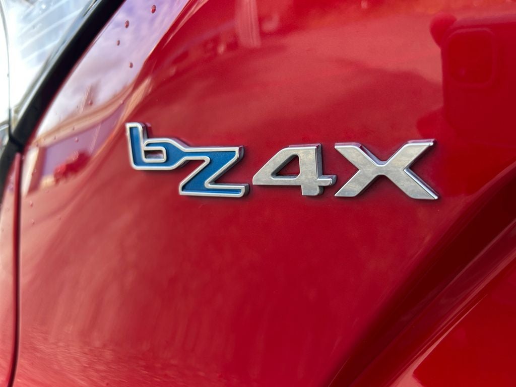 2023 Toyota bZ4X Limited