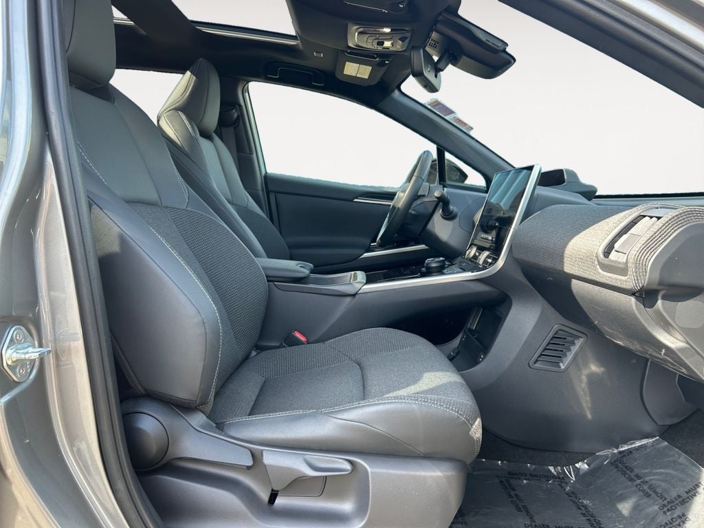 2023 Toyota bZ4X XLE 1 OWNER