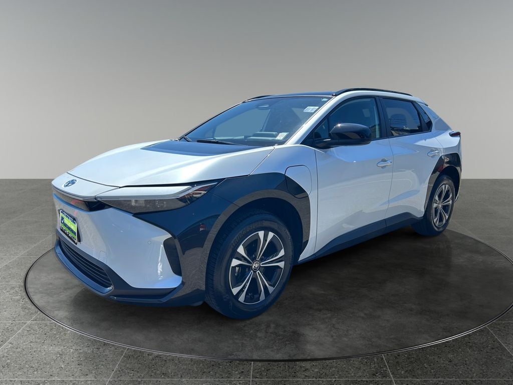 2024 Toyota bZ4X XLE