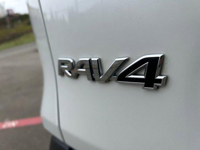 2023 Toyota RAV4 HYBRID Limited