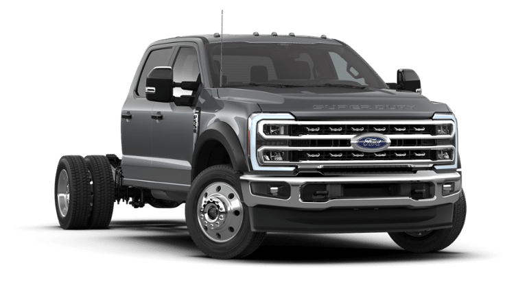 2026 Ford Chassis Cab F-550® LARIAT®