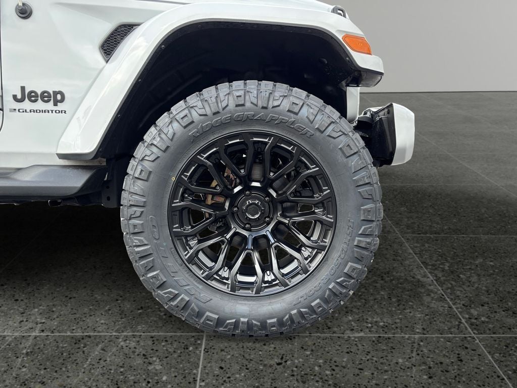 2023 Jeep Gladiator High Altitude Lifted w/ Wheel & Tire Package
