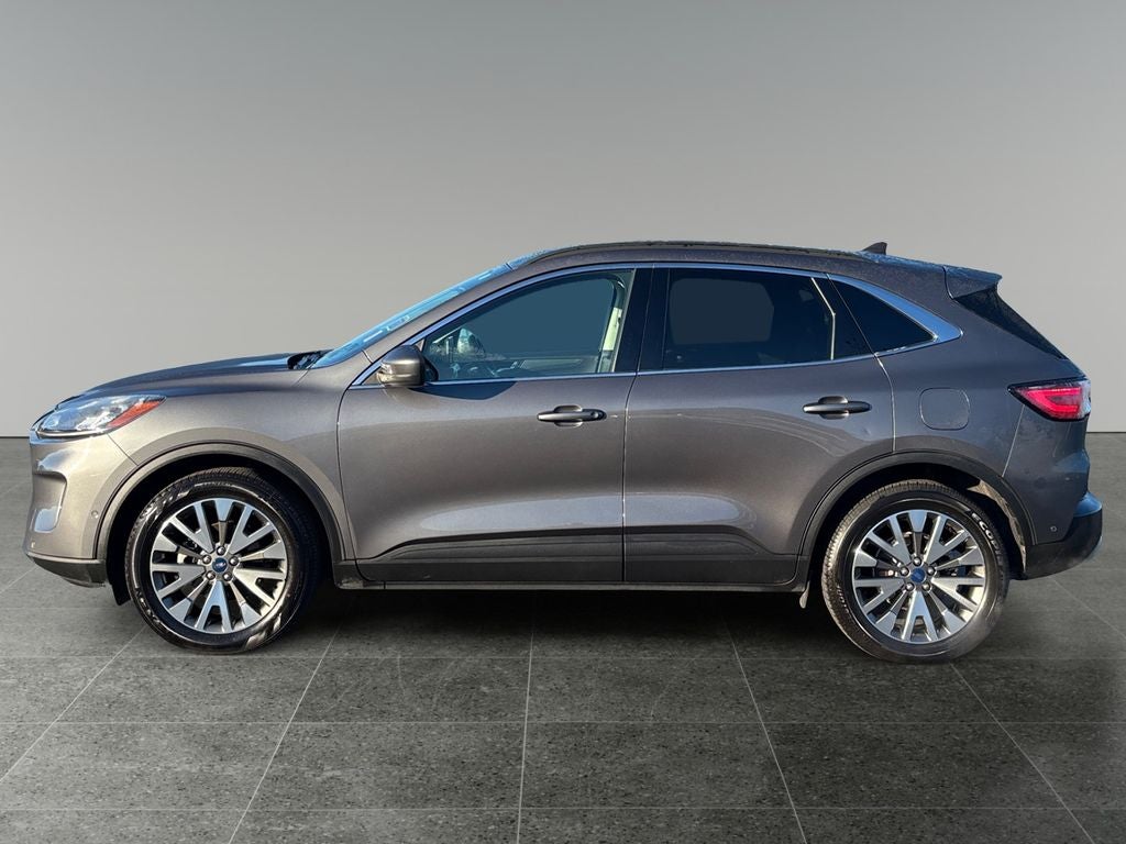 2021 Ford Escape Hybrid Titanium