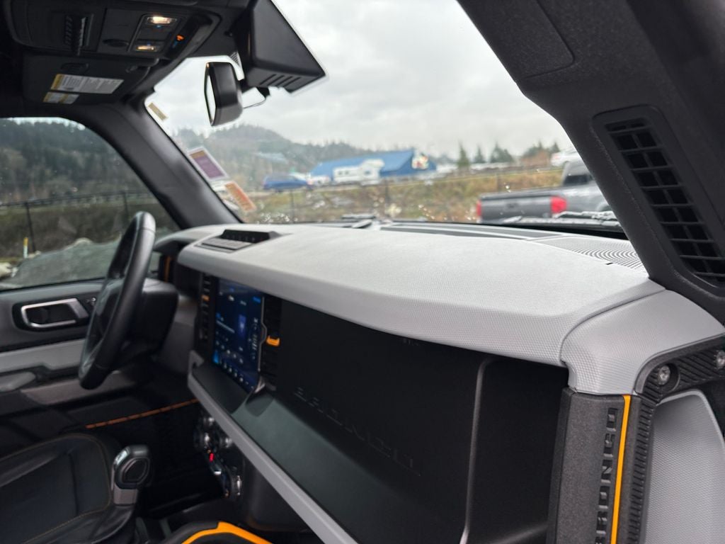 2023 Ford Bronco Badlands Lifted w/ Wheel & Tire Package