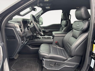 2025 Ford F-350SD Platinum