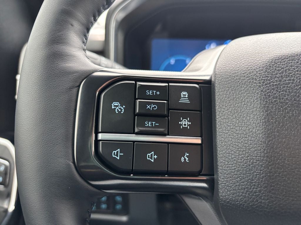 2025 Ford F-350SD Platinum