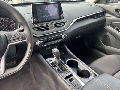 2021 Nissan Altima 2.5 SV