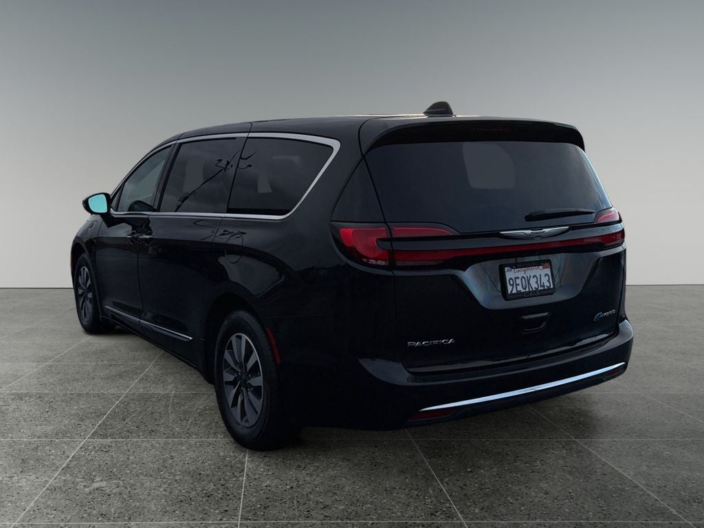 2023 Chrysler Pacifica Hybrid Limited